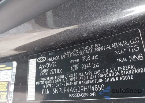 2023 Hyundai Elantra Limited z USA, uszkodzony, nr VIN 5NPLP4AG0PH114850